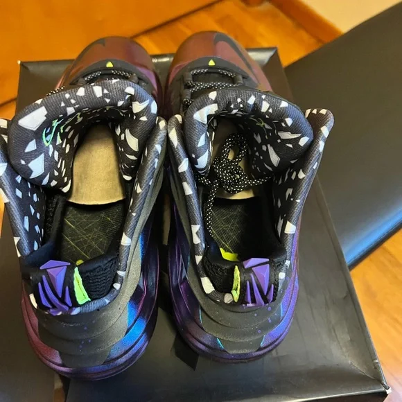 Nike Chuck Posite Size 13 Brand New Never Worn with Box!! Cave Purple!! - Picture 8 of 10